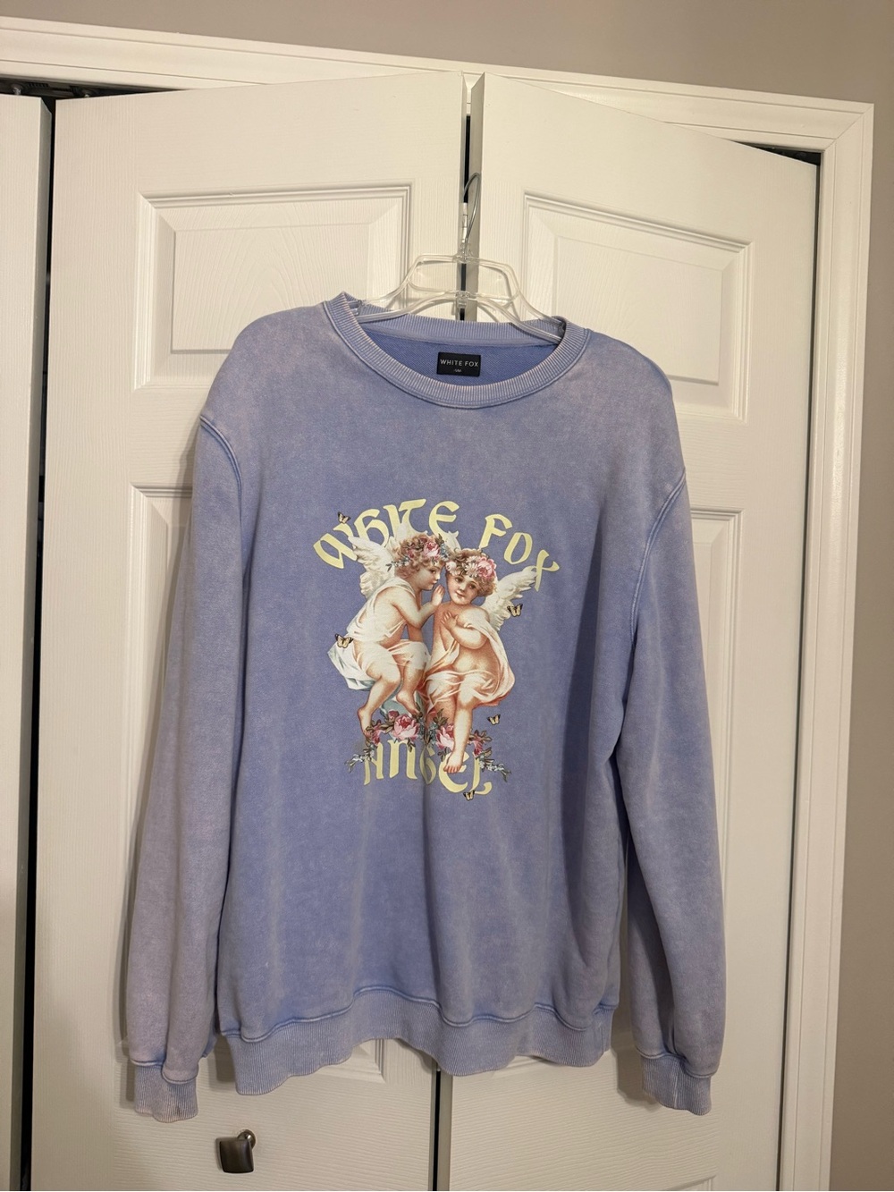 White Fox Graphic Crewneck Sweatshirt